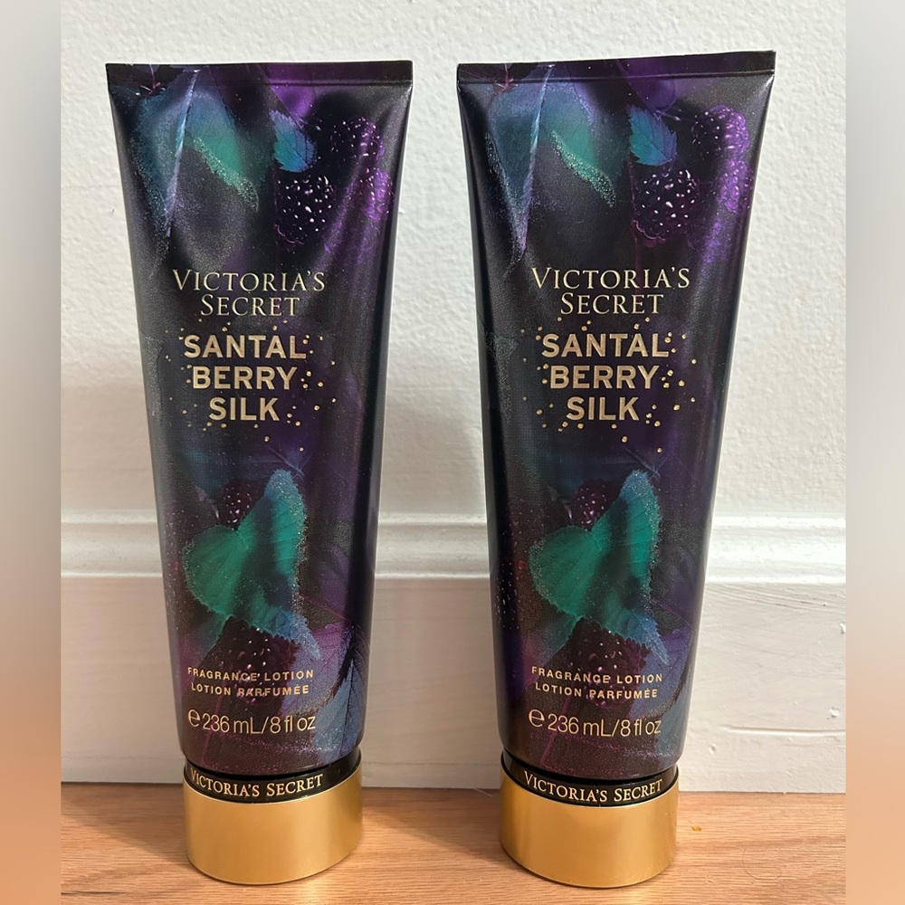 Victoria’s Secret Santal Berry Silk body lotion set of 2